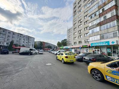 Închiriere Spațiu Comercial cu vad- 76 mp- 2 accese- Mircea cel Batran