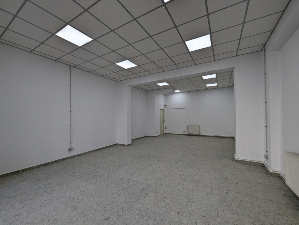 Inchiriere Spațiu Comercial Vitrat, 56 mp Dacia - Mega Image.