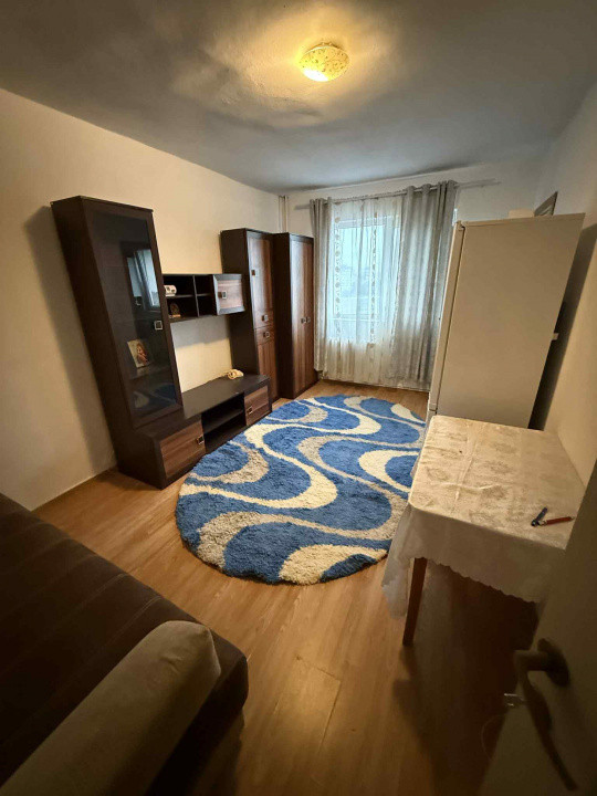Inchiriere garsoniera - Mircea cel Batran - zona Liceului Tehnologic