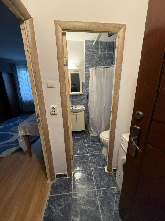 Inchiriere garsoniera - Mircea cel Batran - zona Liceului Tehnologic