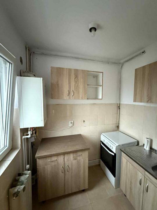 Inchiriere garsoniera - Mircea cel Batran - zona Liceului Tehnologic