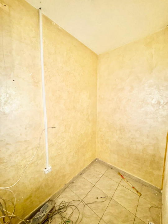 Inchiriere Spațiu Comercial Vitrat, 72mp Rond Zimbru - Alexandru 