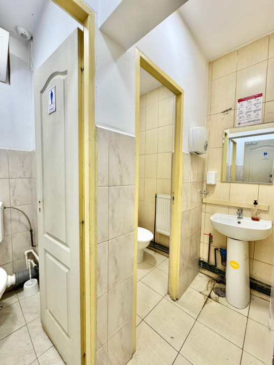 Inchiriere Spațiu Comercial Vitrat, 72mp Rond Zimbru - Alexandru 