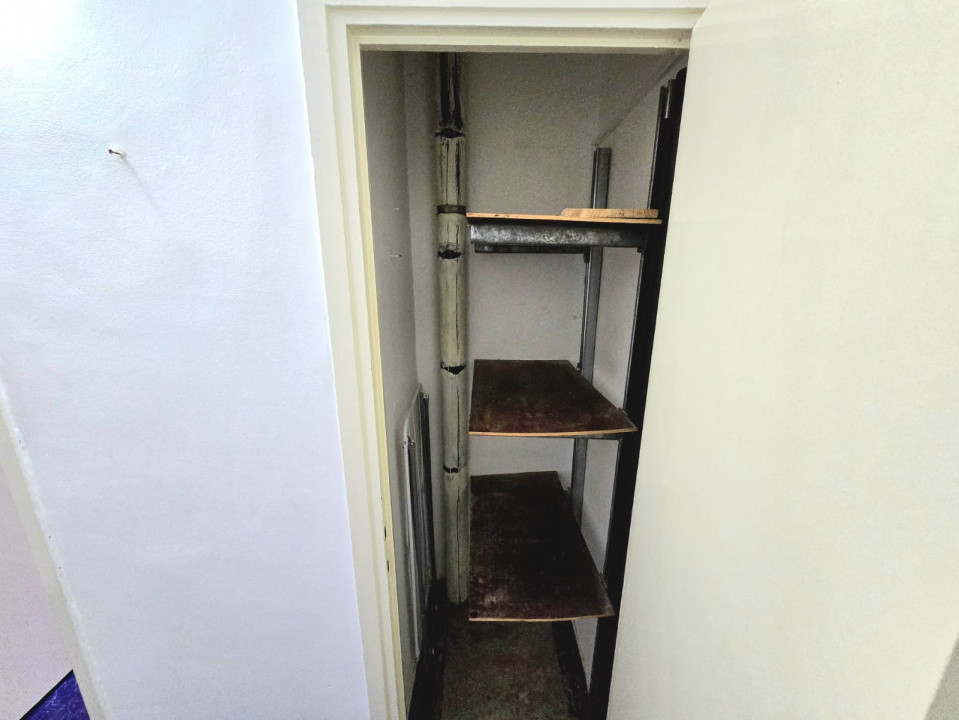 Inchiriere apartament | Doua camere semi-decomandat | Cantemir - 50mp