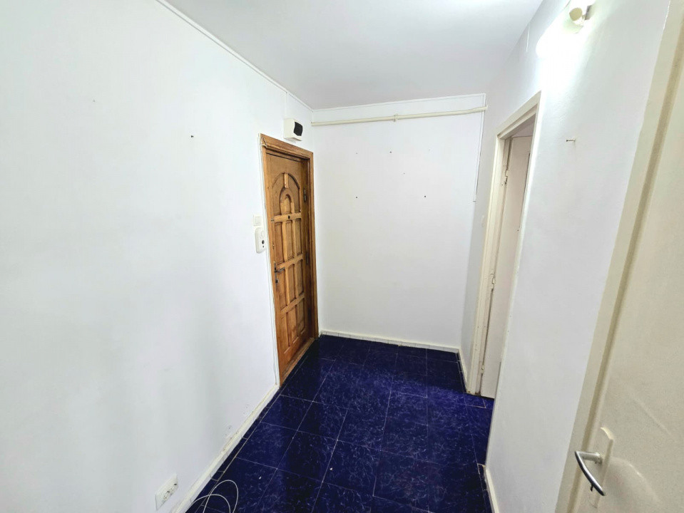 Inchiriere apartament | Doua camere semi-decomandat | Cantemir - 50mp