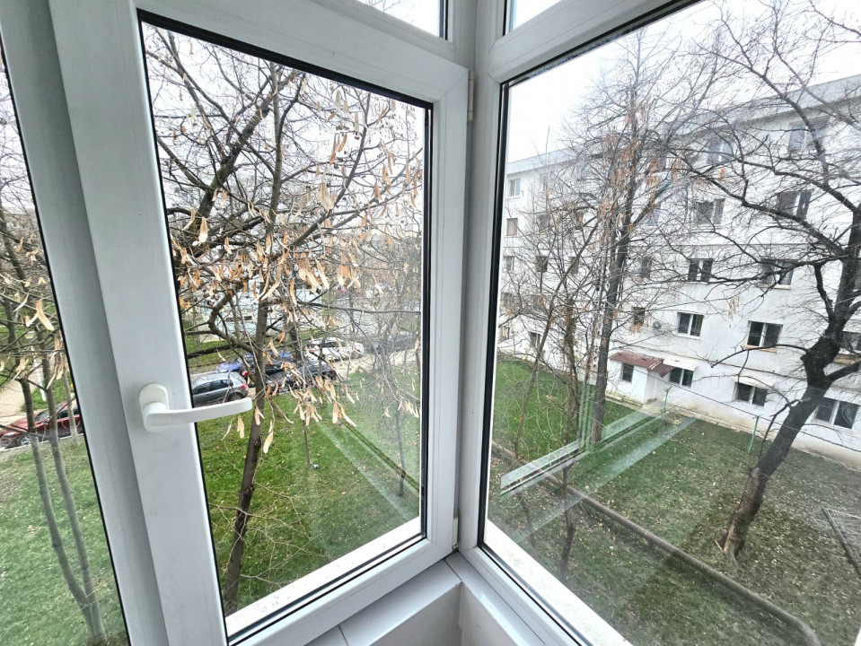 Inchiriere apartament | Doua camere semi-decomandat | Cantemir - 50mp