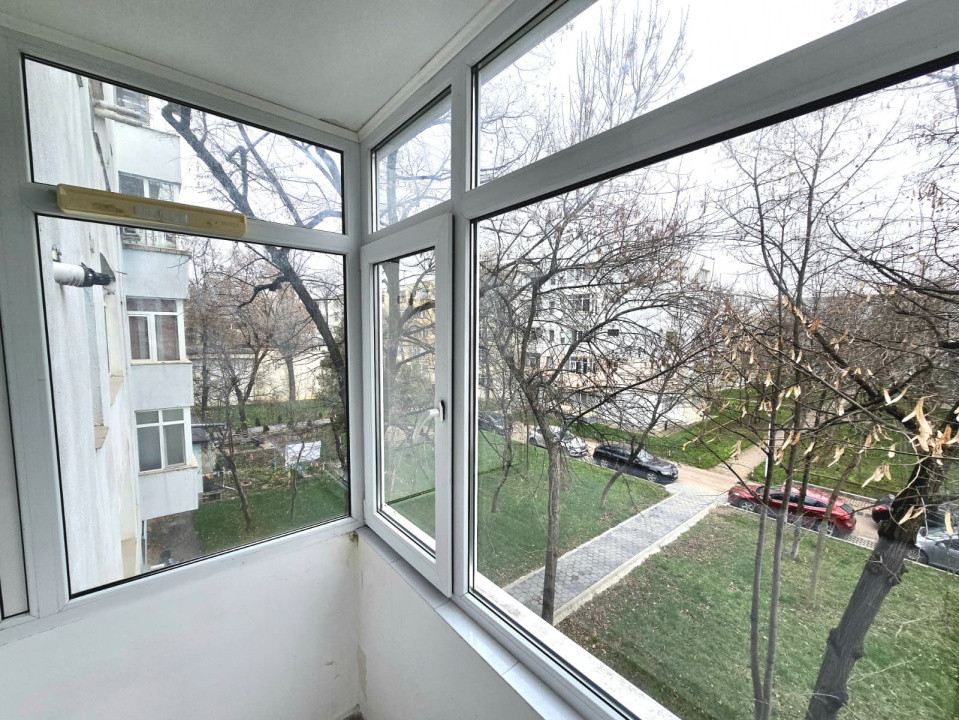 Inchiriere apartament | Doua camere semi-decomandat | Cantemir - 50mp