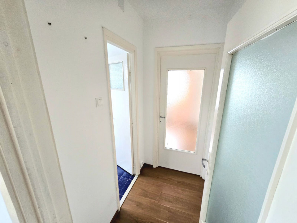 Inchiriere apartament | Doua camere semi-decomandat | Cantemir - 50mp