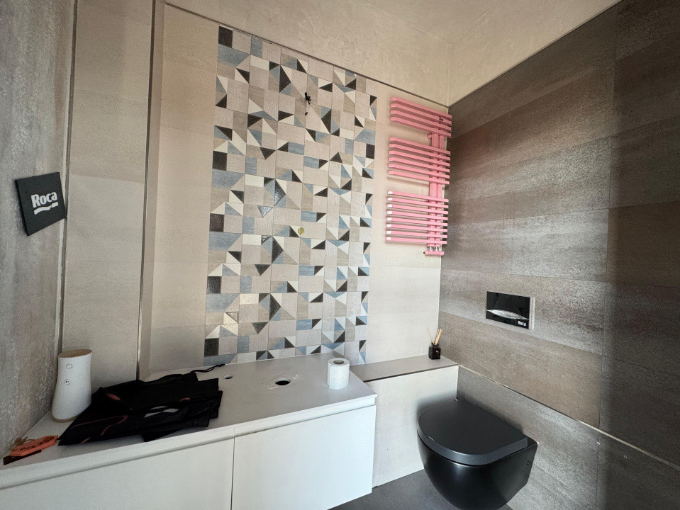 Inchiriere Spațiu Comercial Vitrat, 480 mp Tatarasi - Hotel Amadeo