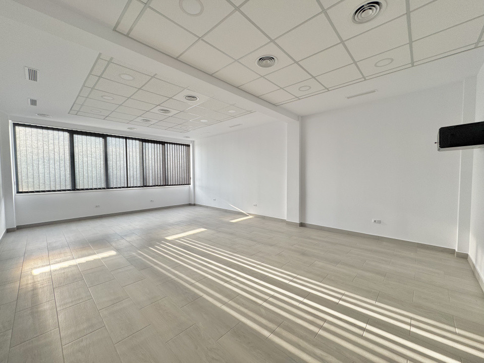 Vânzare Spațiu de Birouri, 475 mp, Aurel Vlaicu- zona Evergreen Towers