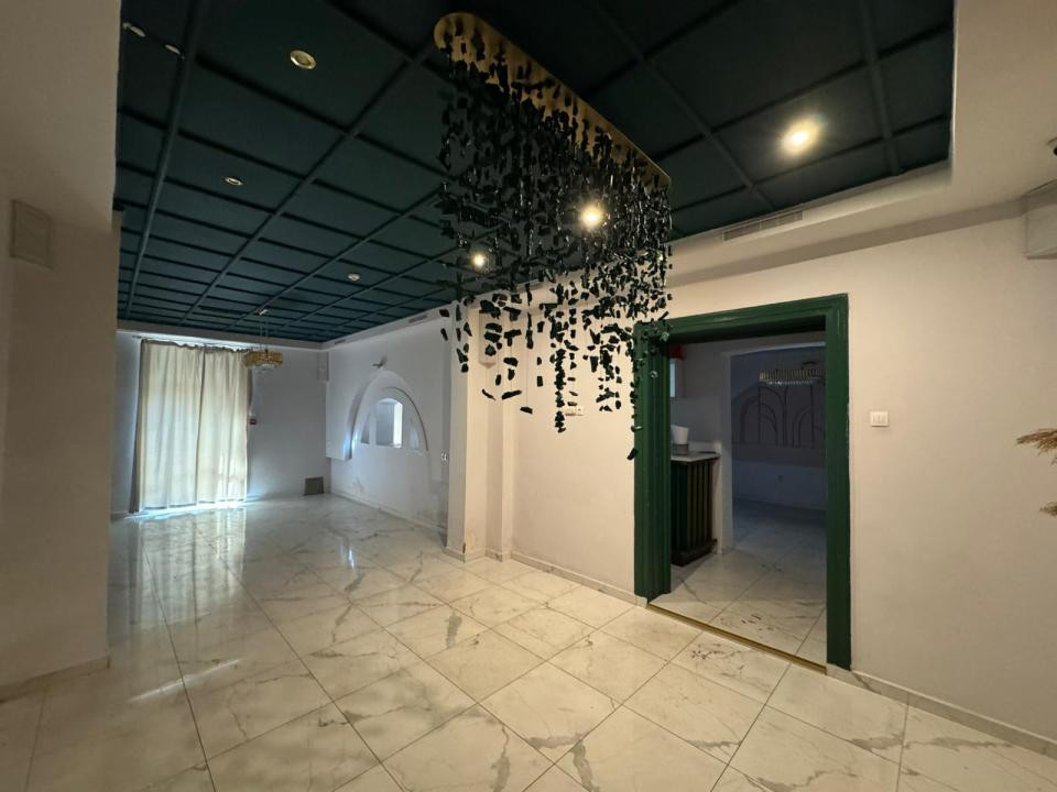 Inchiriere Spațiu pentru Restaurant, 300 mp utili + 300 mp terasă - Gară