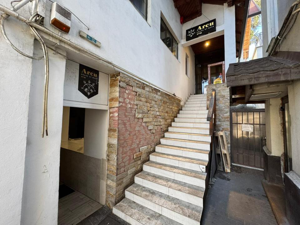 Inchiriere Spațiu pentru Restaurant, 300 mp utili + 300 mp terasă - Gară