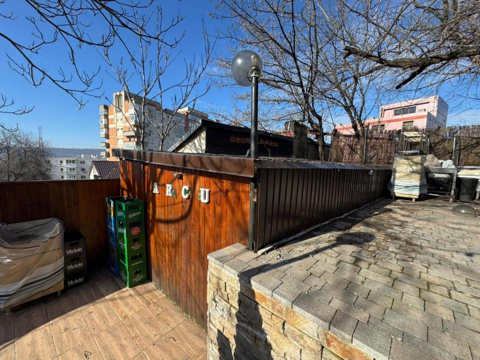 Inchiriere Spațiu pentru Restaurant, 300 mp utili + 300 mp terasă - Gară