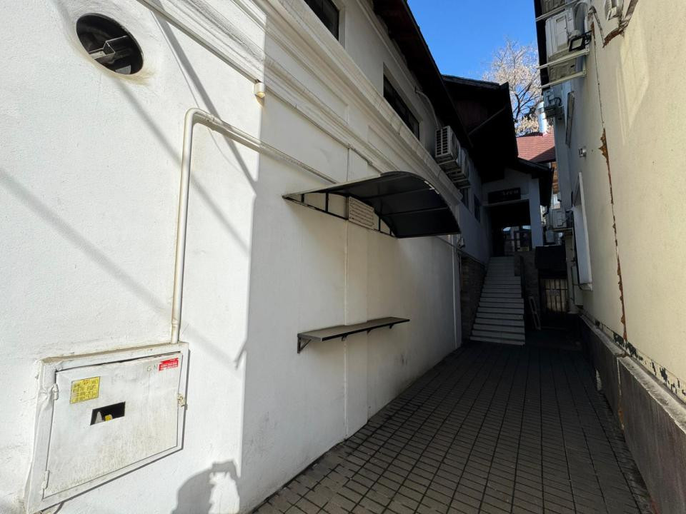 Inchiriere Spațiu pentru Restaurant, 300 mp utili + 300 mp terasă - Gară