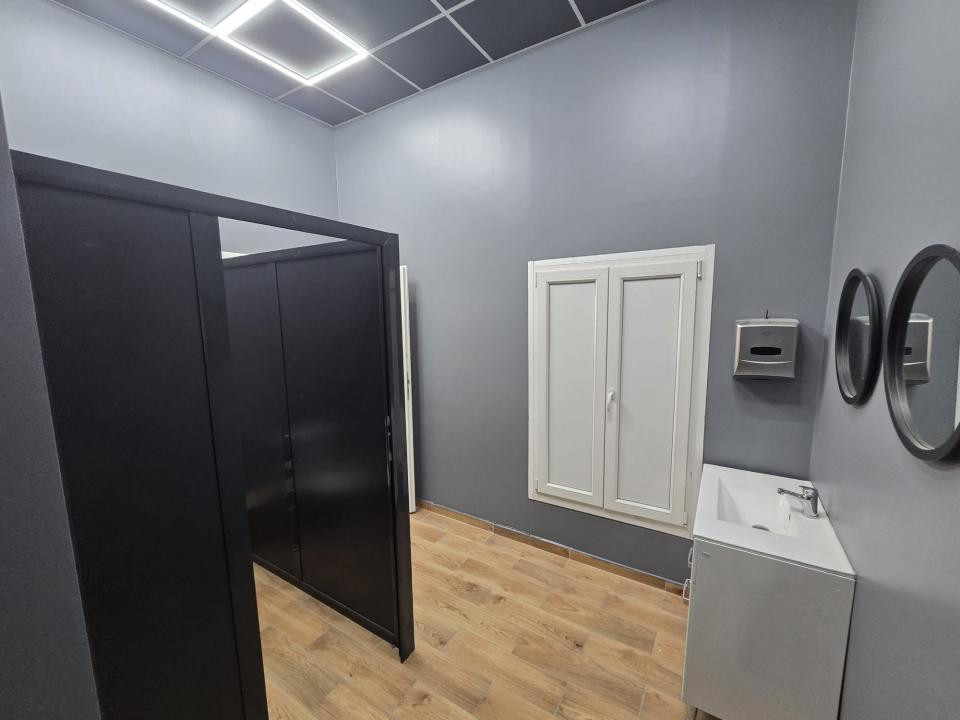 Inchiriere Spațiu Comercial Vitrat, 100mp - Bucium