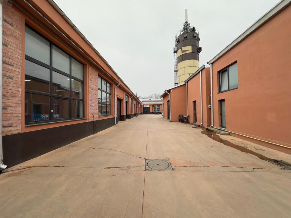 Inchiriere Spatiu industrial/HALA - Zona Nicolina, Iasi, 190mp