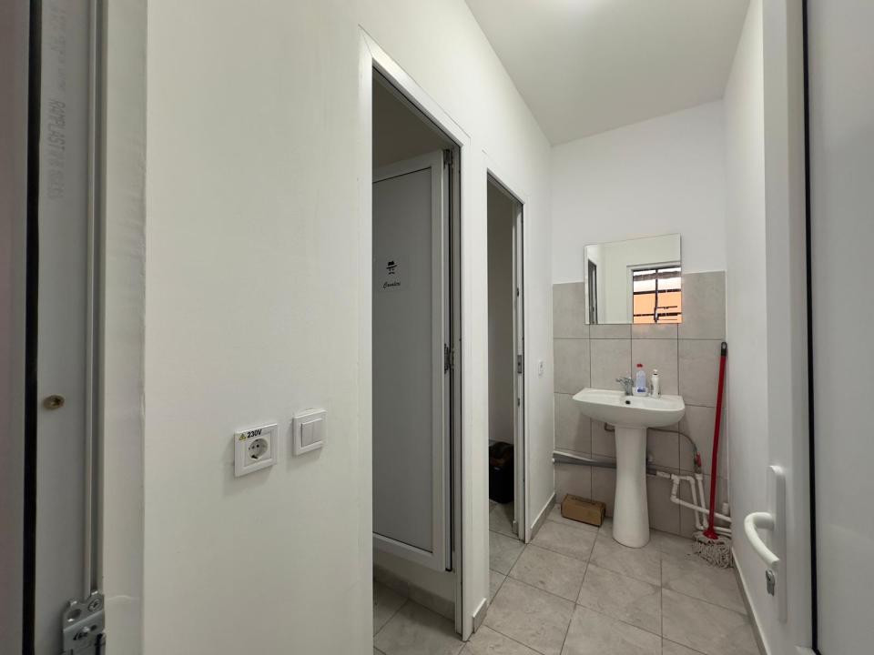 Inchiriere Spatiu industrial/HALA - Zona Nicolina, Iasi, 190mp