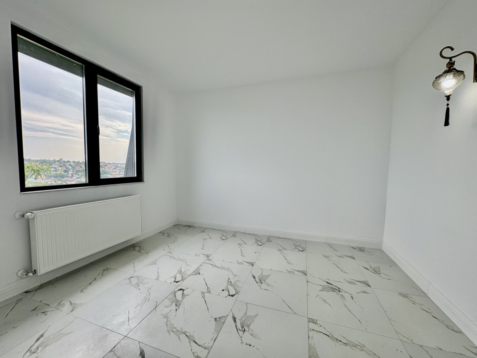 Vânzare Vilă Unicat în Copou- 1000 mp utili + 2300 teren, 15 parcări.