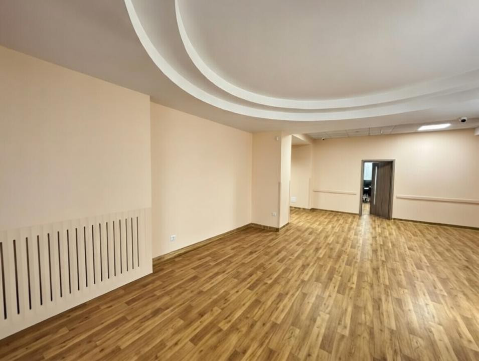 Spațiu Comercial 276 mp Ideal pentru Clinică Medicală/ Investiție