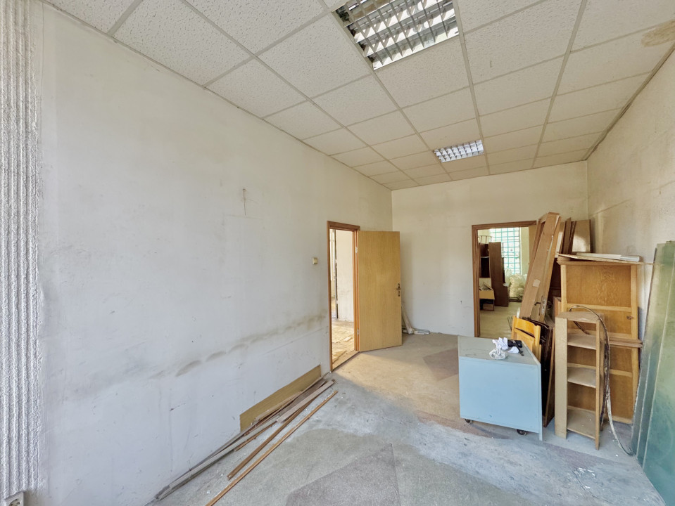 Închiriere Spațiu Comercial Nicolina- Pizza Puffy, 108 mp, 12 euro/ mp