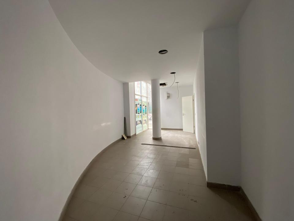 Inchiriere Spațiu Comercial Vitrat, 170 mp Pacurari - Esplanada Mimoza