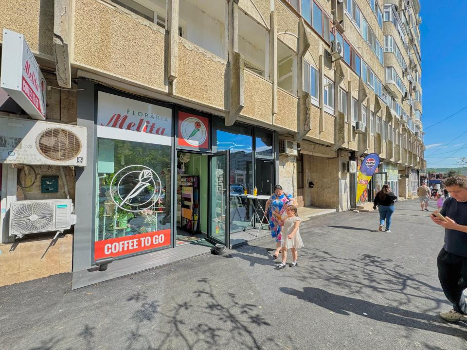 Închiriere Spațiu Comercial Vitrat, 24 mp- Moara de Foc- Lukoil