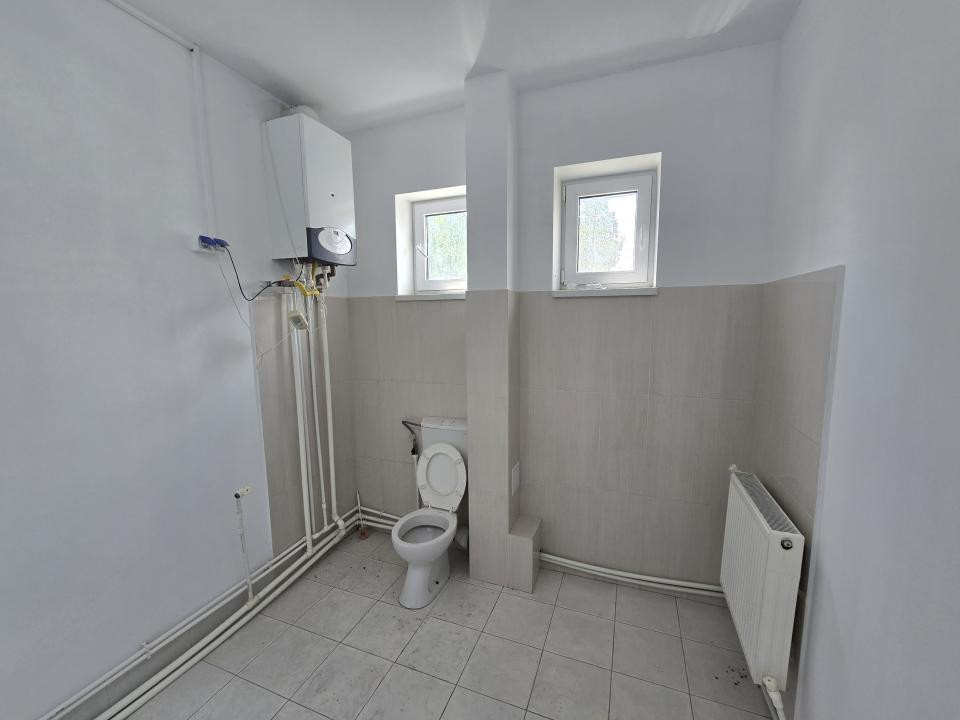 Inchiriere Spațiu Comercial 100mp - Soseaua Iasi-Tomesti