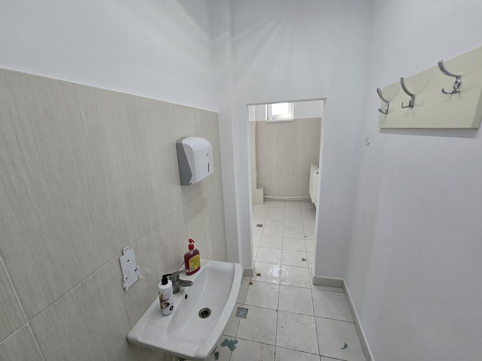 Inchiriere Spațiu Comercial 100mp - Soseaua Iasi-Tomesti