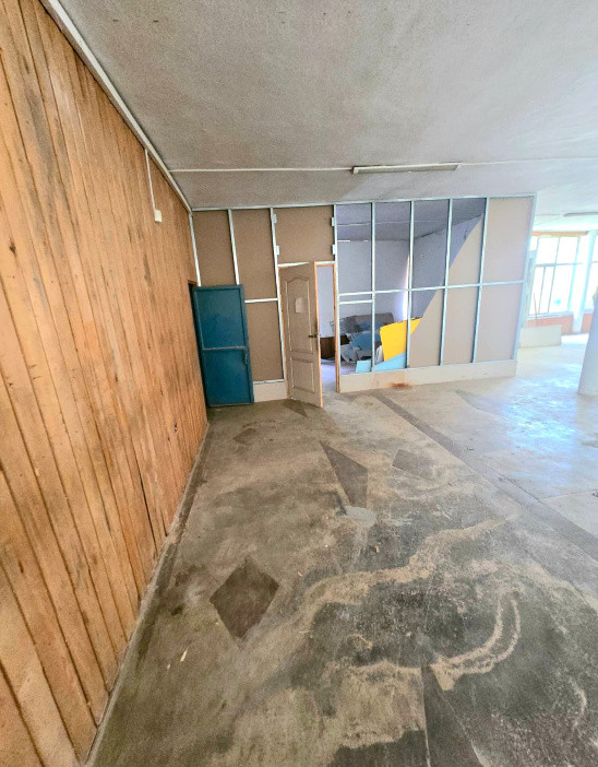 Inchiriere Spațiu Comercial Vitrat, 180 mp Baza 3 - Zona eGross