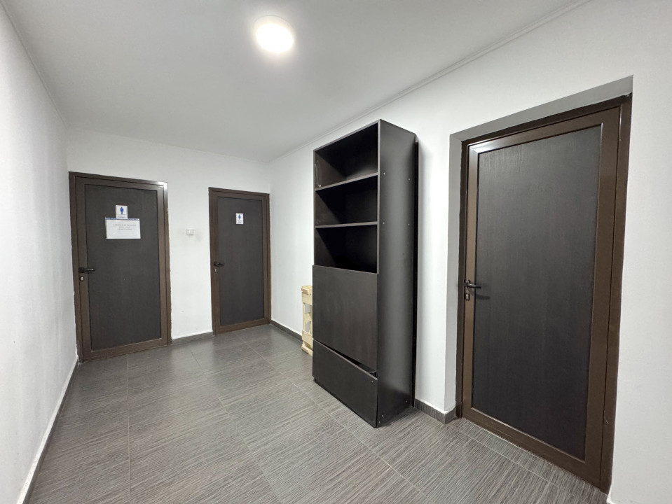 Închiriere Birou 70 mp în Copou. Parter. 1 loc de parcare inclus.