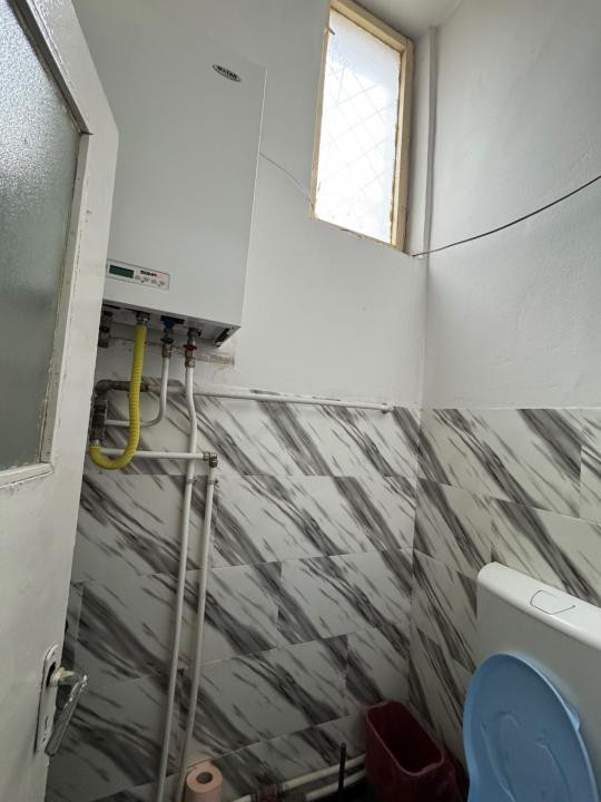 Inchiriere Spațiu Comercial Vitrat, 52 mp Pacurari -Primaria Centru Pacurari
