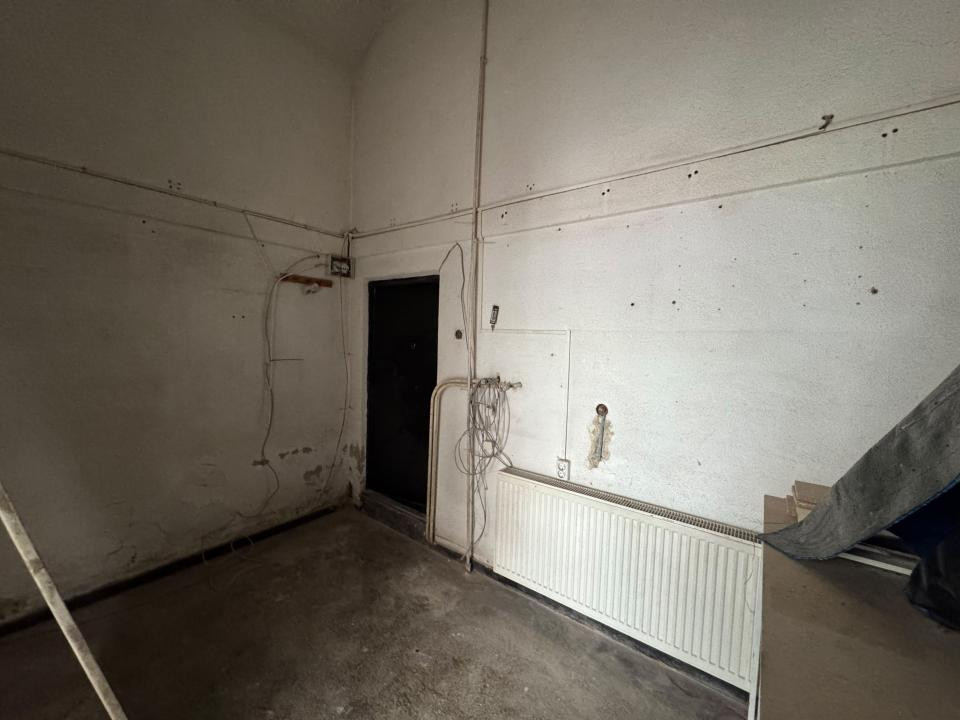 Inchiriere Spațiu Comercial Vitrat, 52 mp Pacurari -Primaria Centru Pacurari