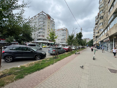 Inchiriere Spațiu Comercial , 52 mp Pacurari -BT
