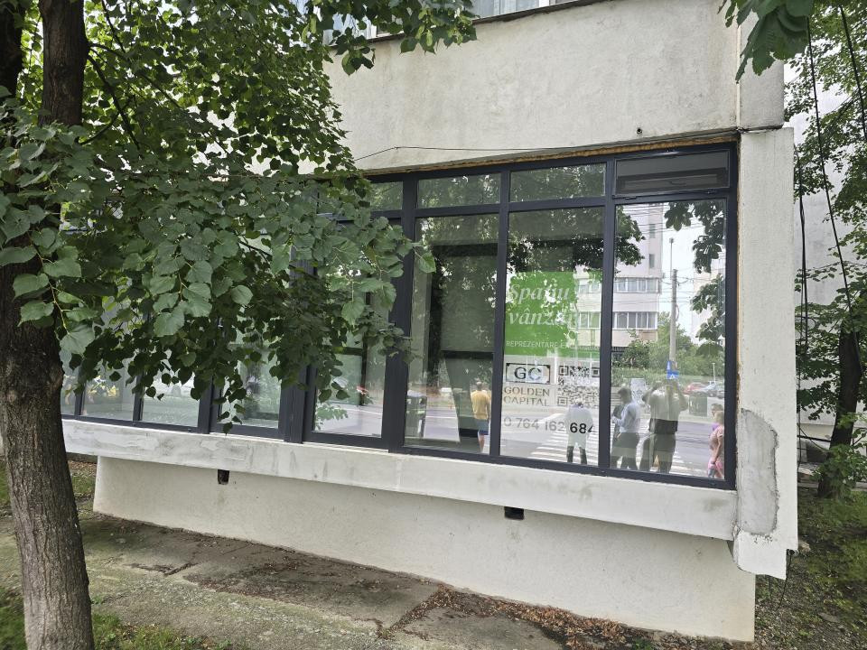 Vanzare Spatiu Comercial Alexandru cel Bun | 54mp | Vitrat | Bulevard