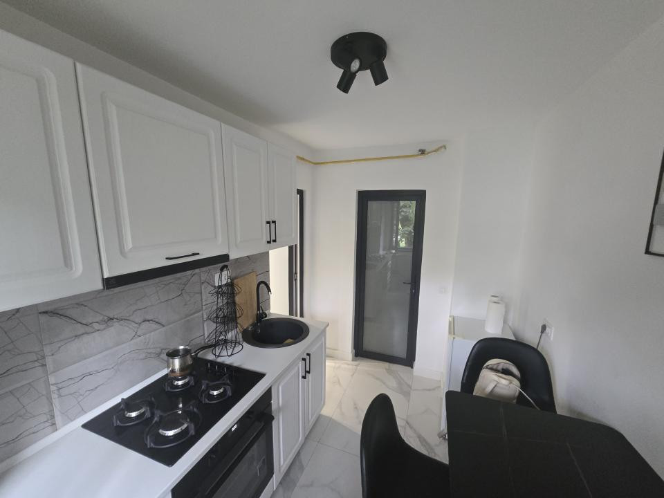 Vanzare Spatiu Comercial Alexandru cel Bun | 54mp | Vitrat | Bulevard