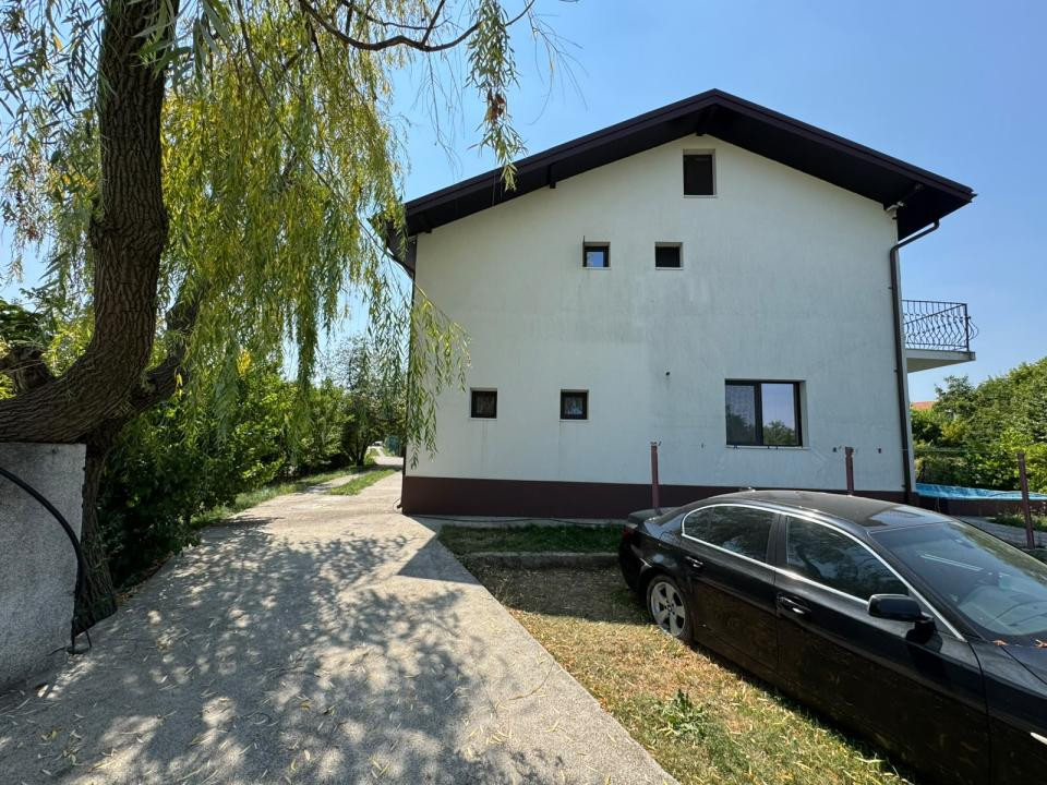 Vilă cu Potențial Multiplu de Închiriat –Copou, Aleea Mihail Sadoveanu