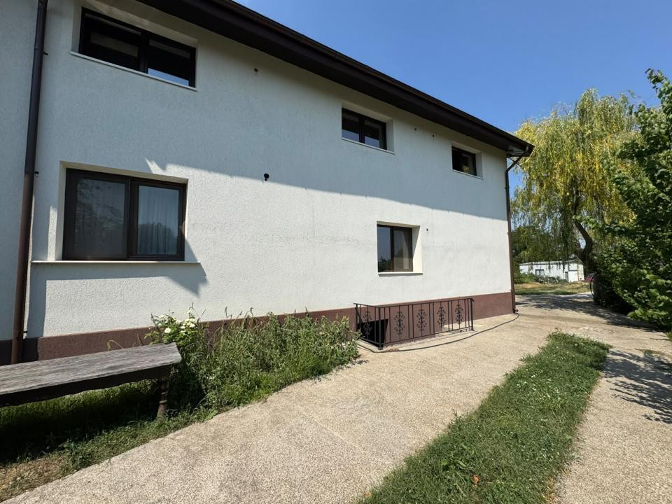 Vilă cu Potențial Multiplu de Închiriat –Copou, Aleea Mihail Sadoveanu