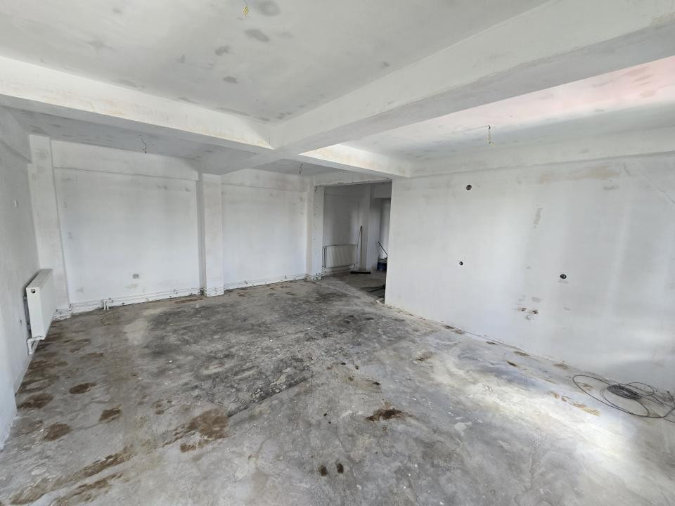 Inchiriere Spatiu birouri | 70mp | Lukoil (Socola) | Bularga |
