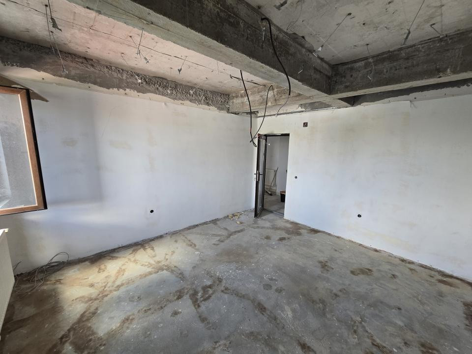 Inchiriere Spatiu birouri | 70mp | Lukoil (Socola) | Bularga |