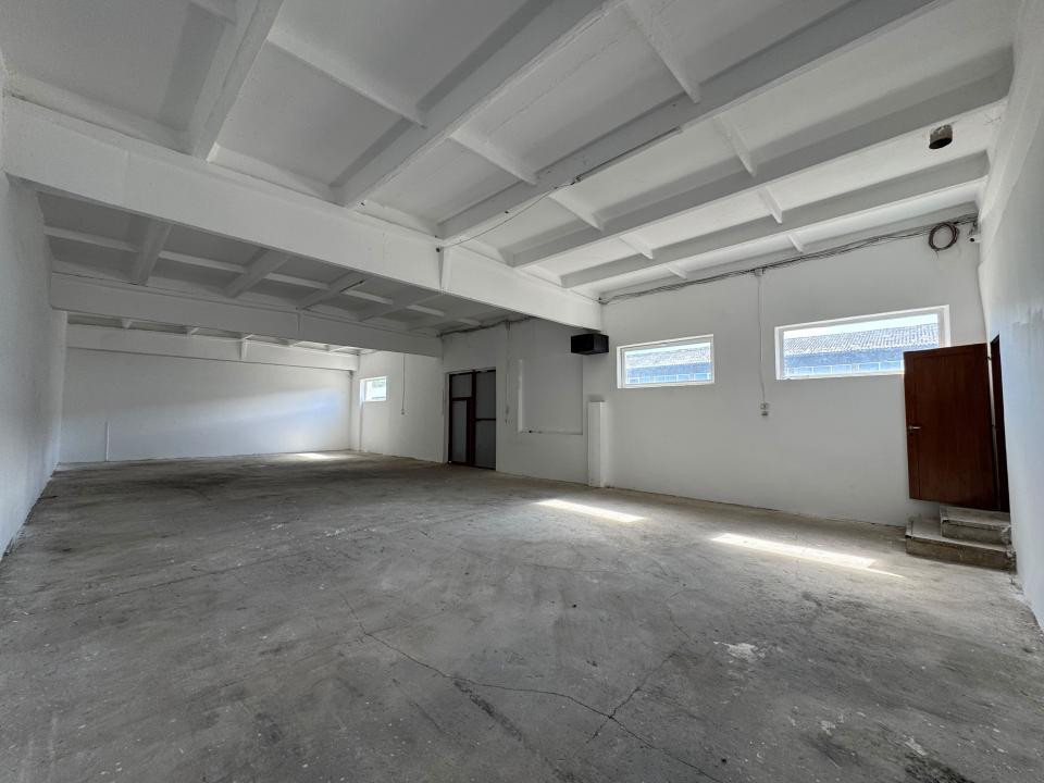 Inchiriere  HALA Industriala - Tomesti | 212mp | Sala Sporturilor 