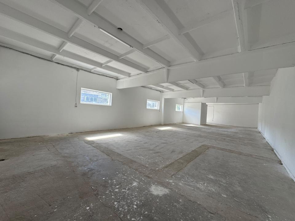 Inchiriere  HALA Industriala - Tomesti | 212mp | Sala Sporturilor 