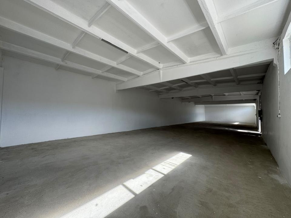Inchiriere  HALA Industriala - Tomesti | 300mp | Sala Sporturilor 