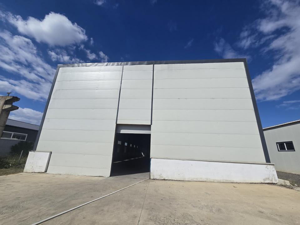 Inchiriere  HALA Industriala | CUG | 1000mp | 12M ÎNĂLȚIME | ACCES TIR