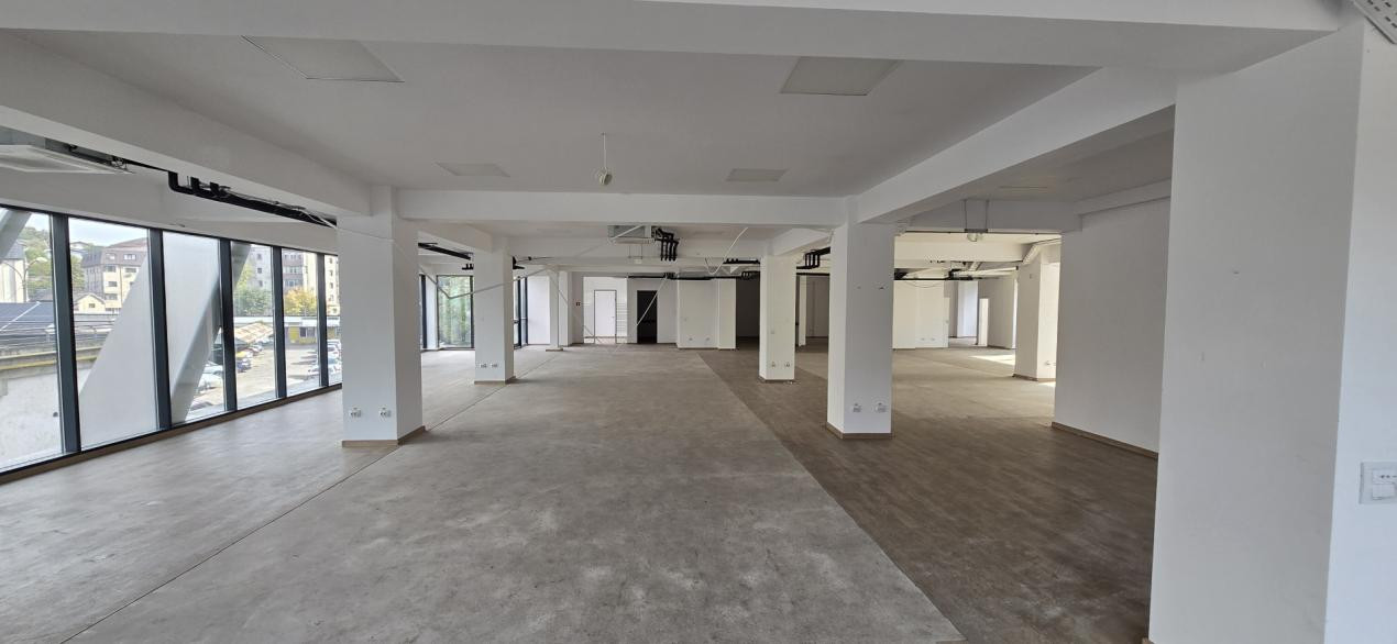 Inchiriere Spațiu Comercial Vitrat, 562mp Tatarasi - Piata doi baieti