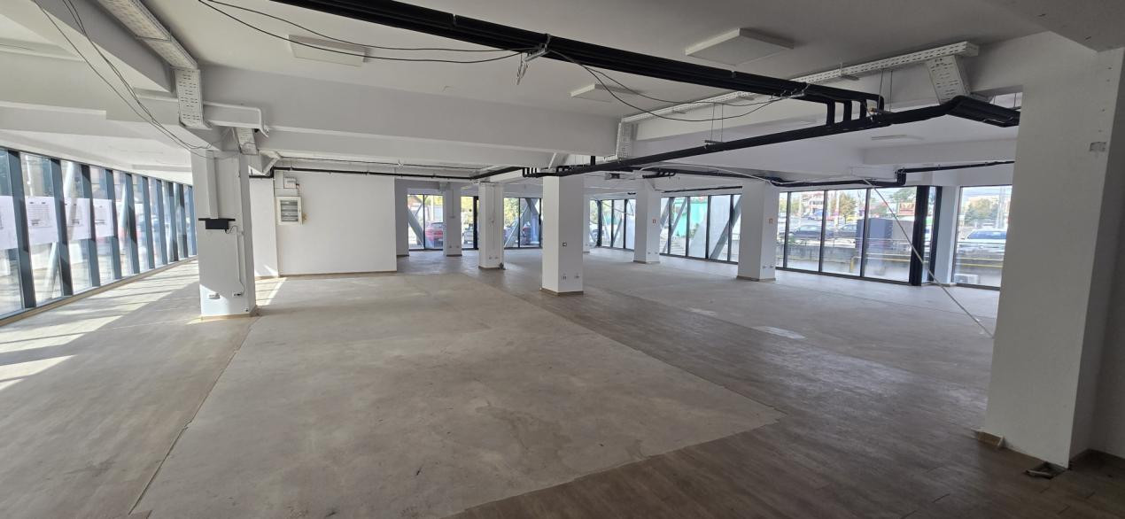 Inchiriere Spațiu Comercial Vitrat, 562mp Tatarasi - Piata doi baieti