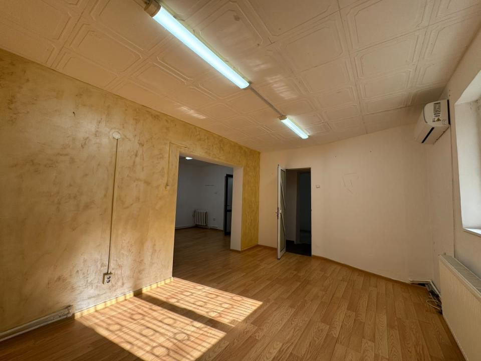 Inchiriere Spațiu Comercial,  50mp Nicolina - Rad Market