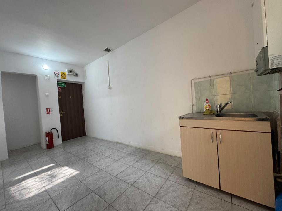 Inchiriere Spațiu Comercial,  50mp Nicolina - Rad Market