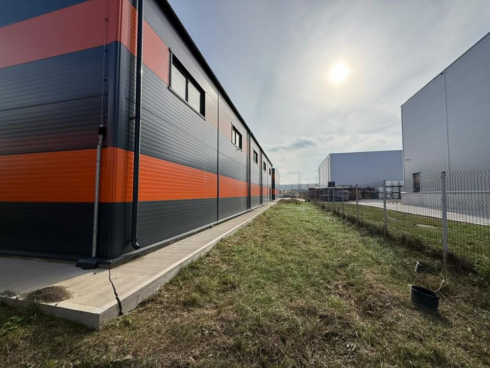 HALĂ INDUSTRIALĂ DE ÎNCHIRIAT ÎN MIROSLAVA, IAȘI – 600 MP, BIROURI ȘI ACCES INDU