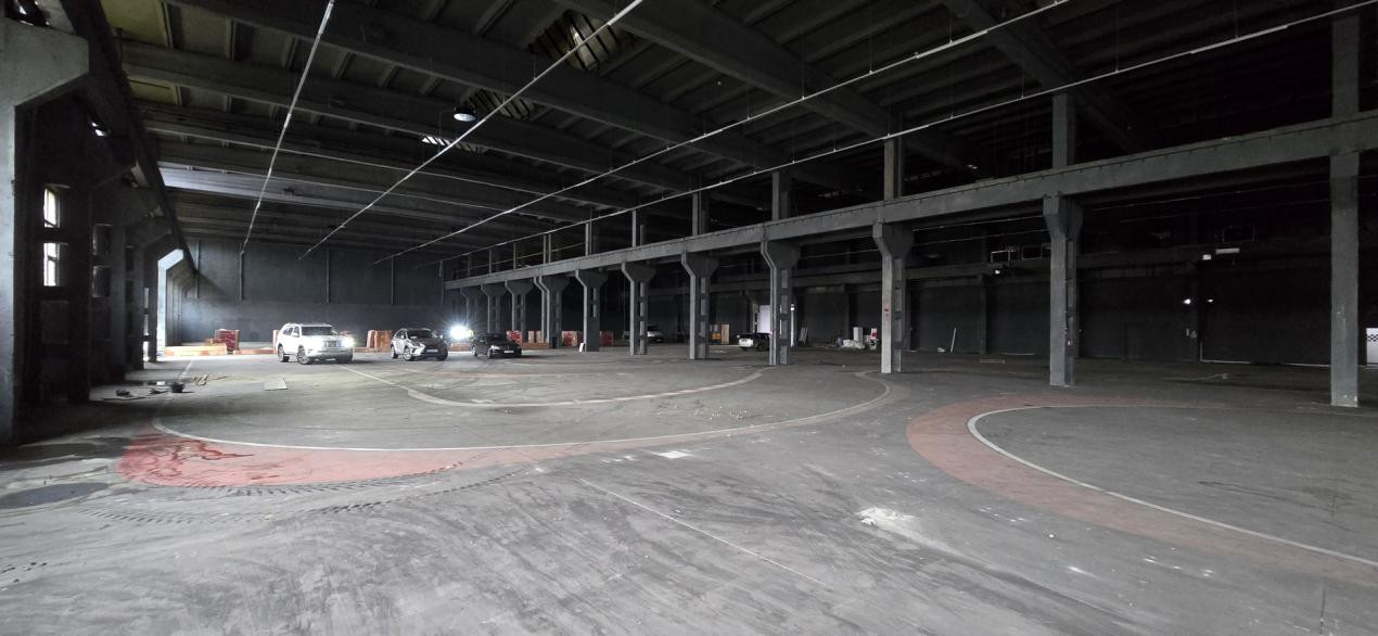 HALĂ INDUSTRIALĂ DE ÎNCHIRIAT | 5.000 MP | CALEA CHIȘINĂULUI - eGross