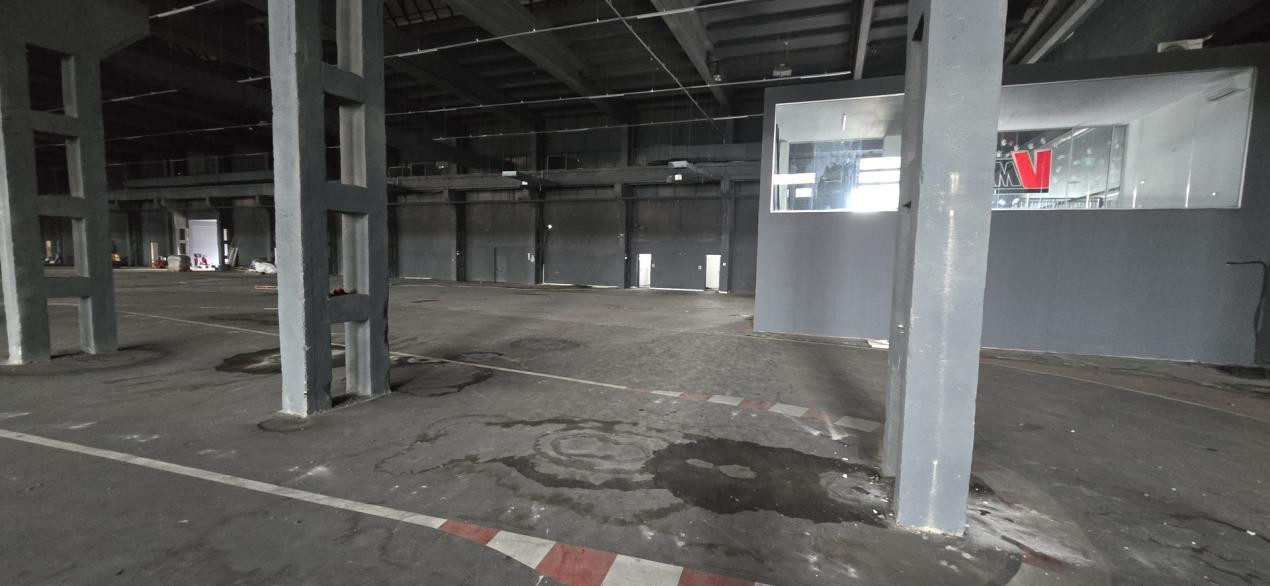 HALĂ INDUSTRIALĂ DE ÎNCHIRIAT | 5.000 MP | CALEA CHIȘINĂULUI - eGross